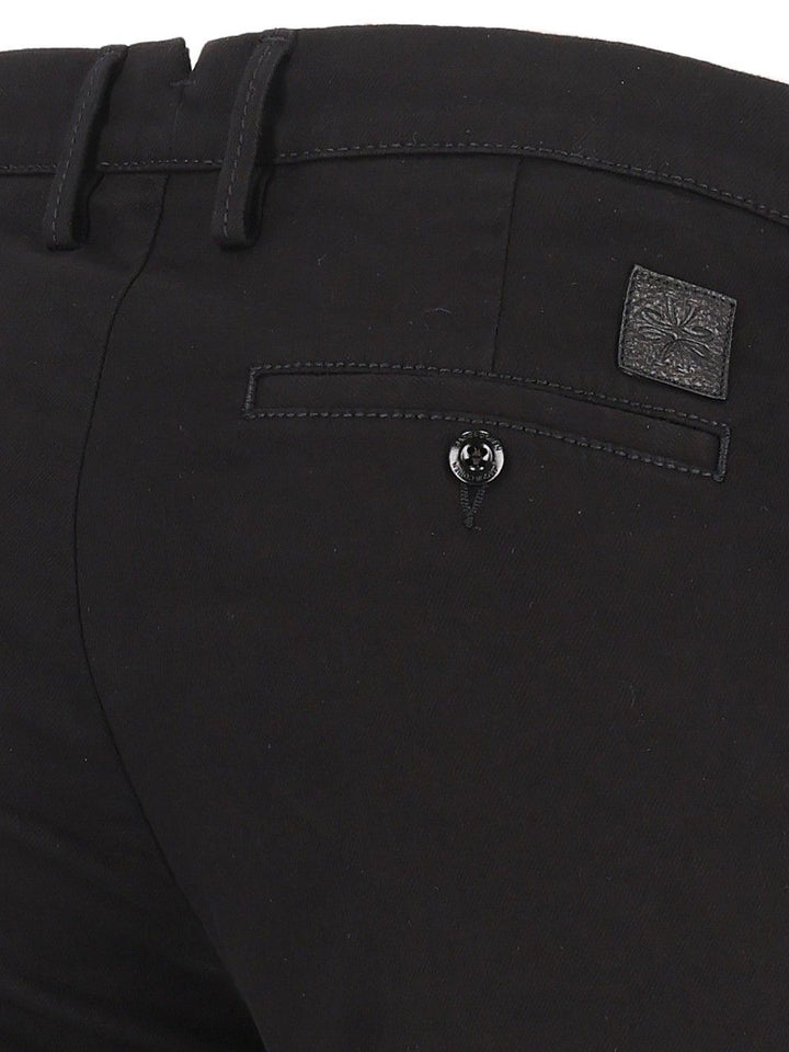 Jacob Cohen Bobby Chino Jeans Trousers - Black | bd6434486ce91980e6a6ac3f6b8338a57d6e7085