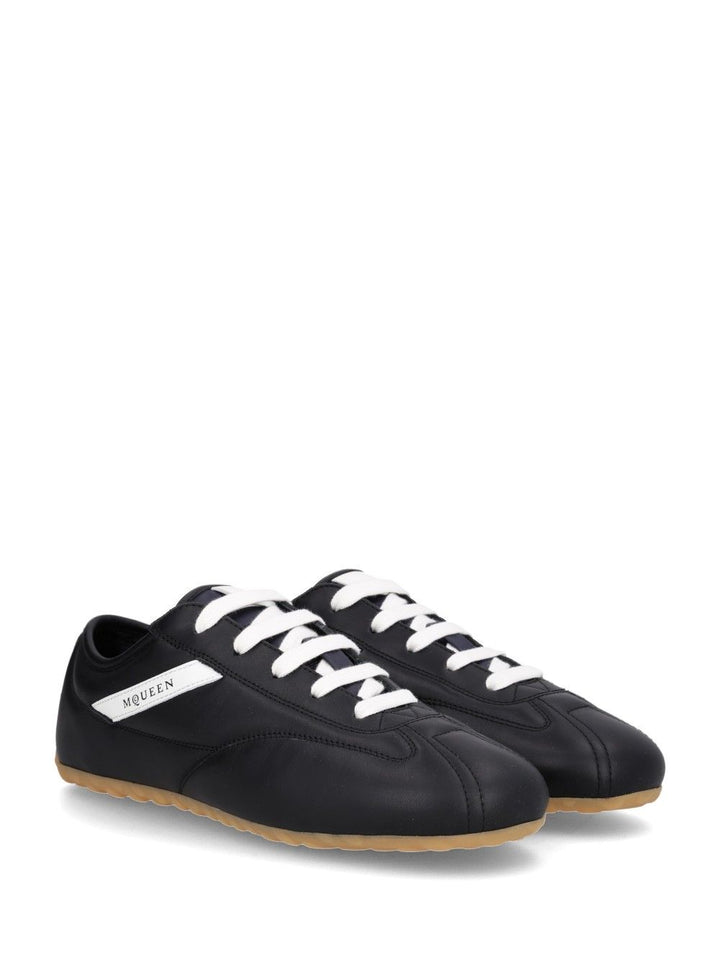 Mcqueen Sneaker Nappa Leather & Rubber Sole Sneakers - Multicolor | 9a030ddb38ec2a5bacd665ef086256ef214b33c0