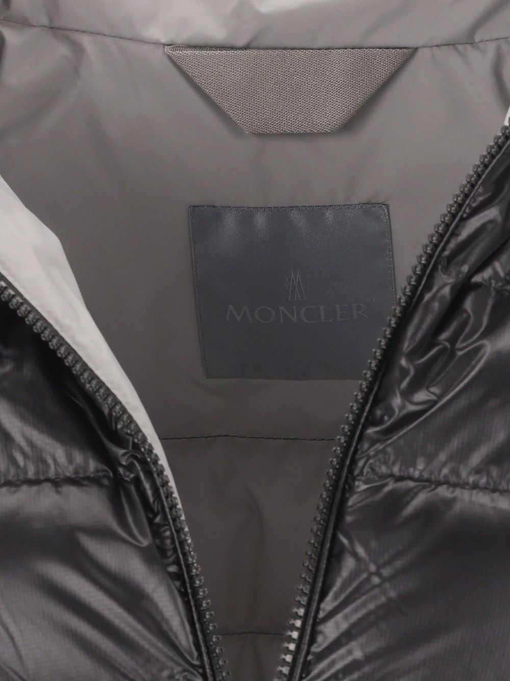 Moncler Forzo Jacket Coats - Black | bb22f46afb1fd9a2c11baa8f907b6462d17f3ac4