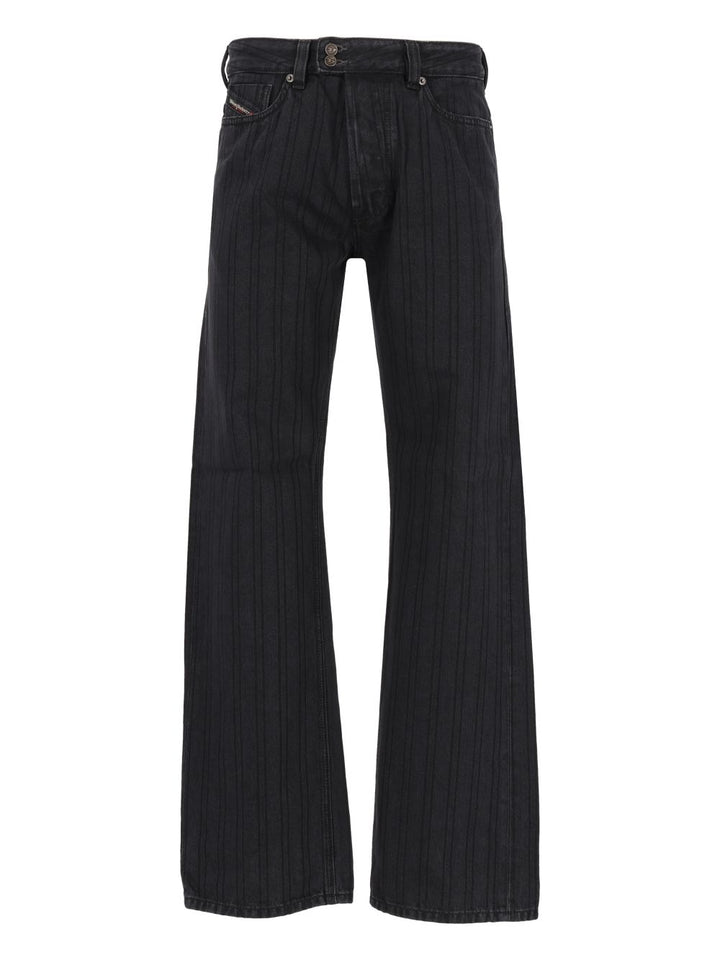 Diesel Relaxed Mid Rise 1980 D-Eeper Jeans Black