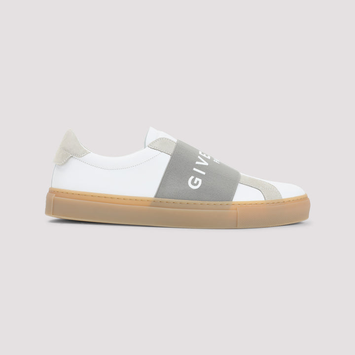 Givenchy Sneakers - White | d953cc3fe0e5c4801806aa99bb8d4b1d88c15644