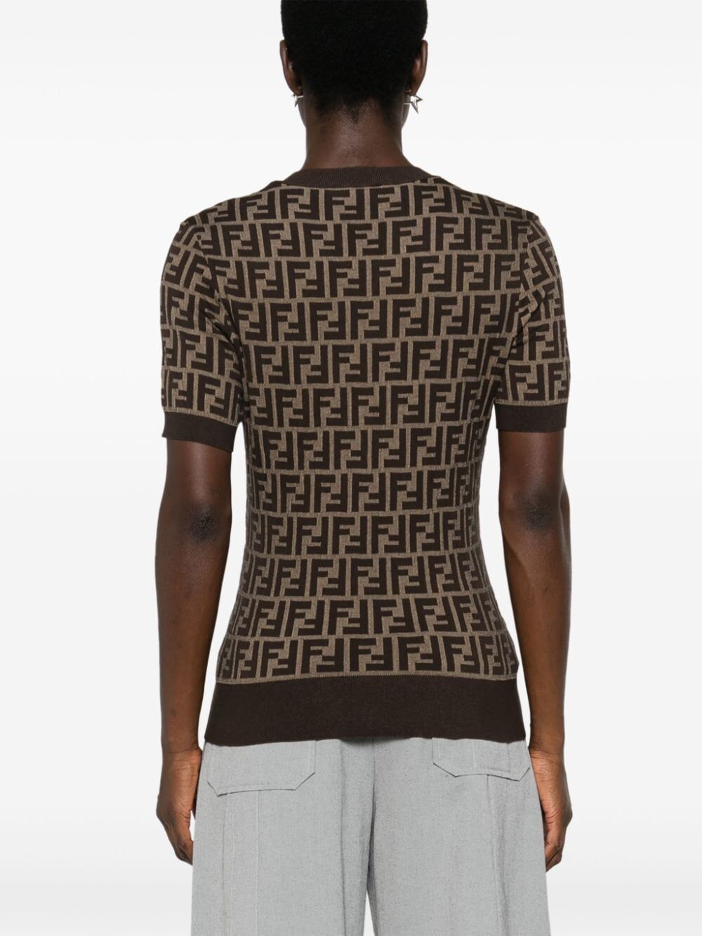 Fendi Round neck - Brown | a33b3fbd4c284d8336f25e30e80418b7d55fa634
