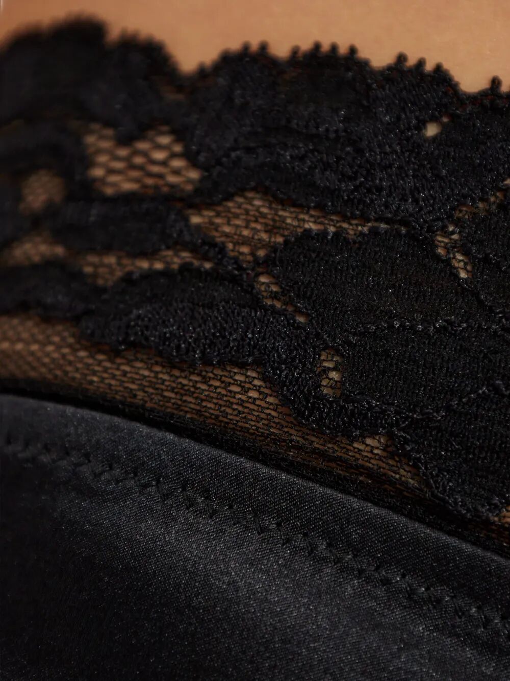 Dolce & Gabbana Briefs - Black | da015ad38f5859a8b643cac04fe848710457e9bb