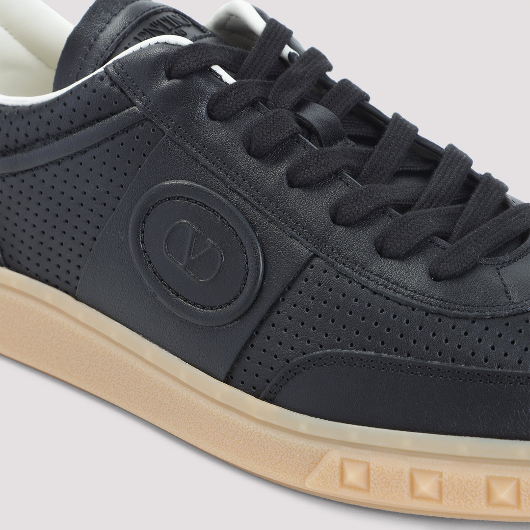 Valentino Garavani Sneakers - Black | 256f70d03e45fc8a42fc6d790524ee1958458e07