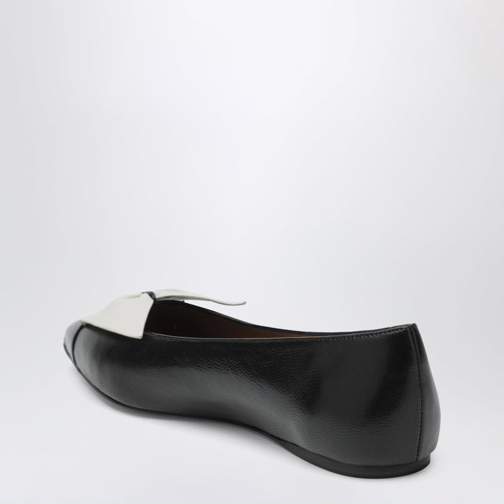 Ferragamo Shoes - Black | f00759322489d0c0b068be659815dc43d0180563