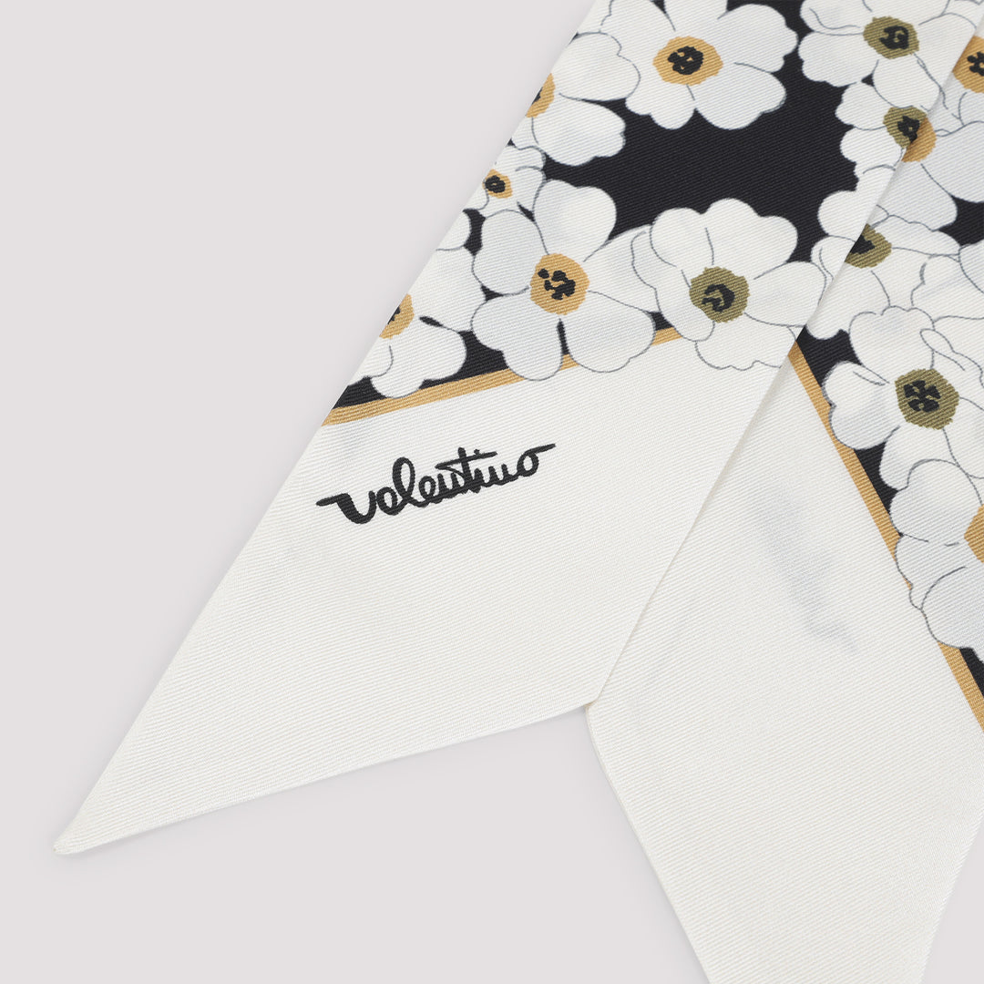 Valentino Garavani Scarves - Black | c6c7e0e778cac0ed6f1a5bc5004f7d662db109b6