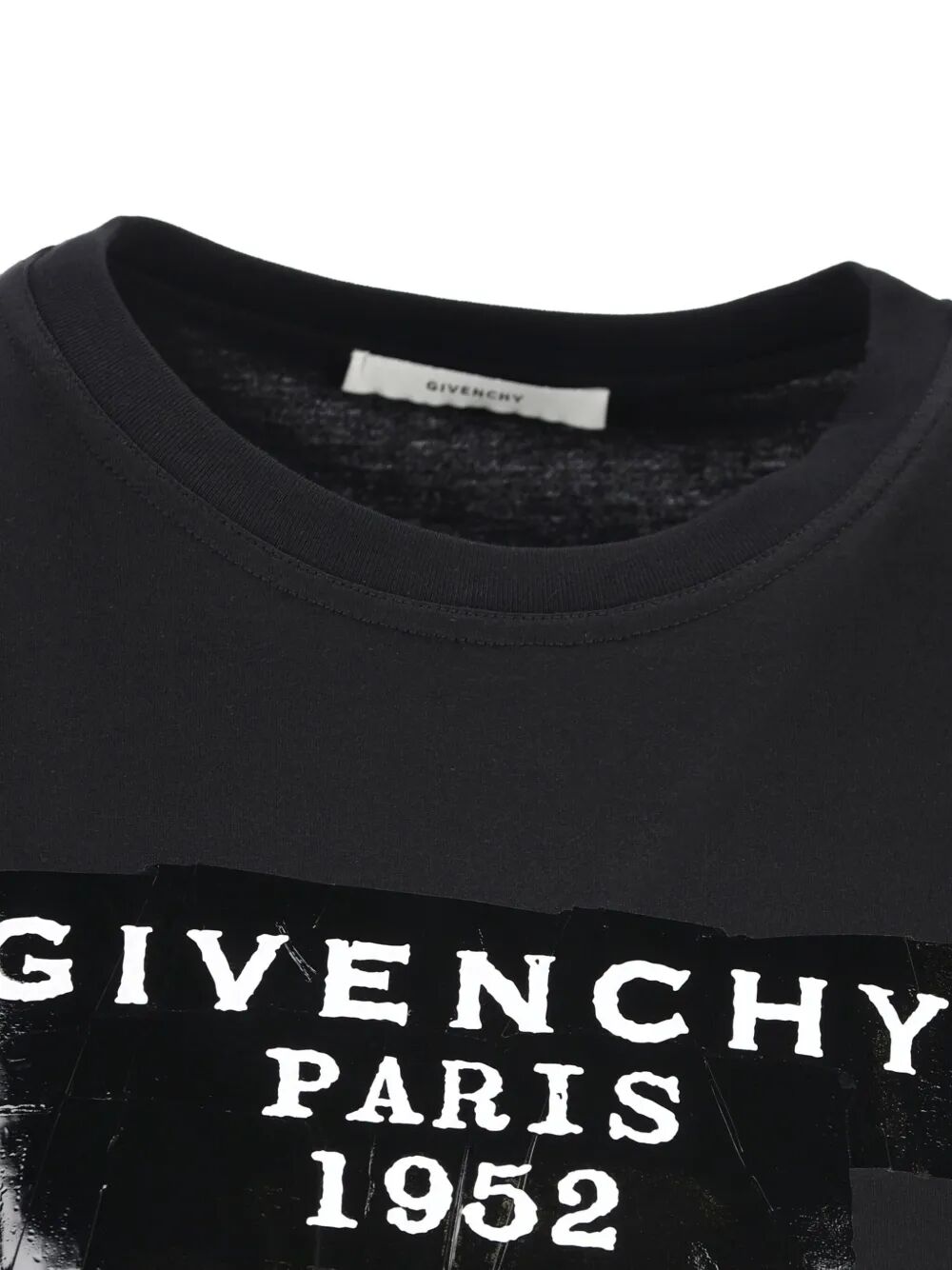 Givenchy T-shirts - Black | 30e3186c42d339469ef519d28fa02cc76954c1ce