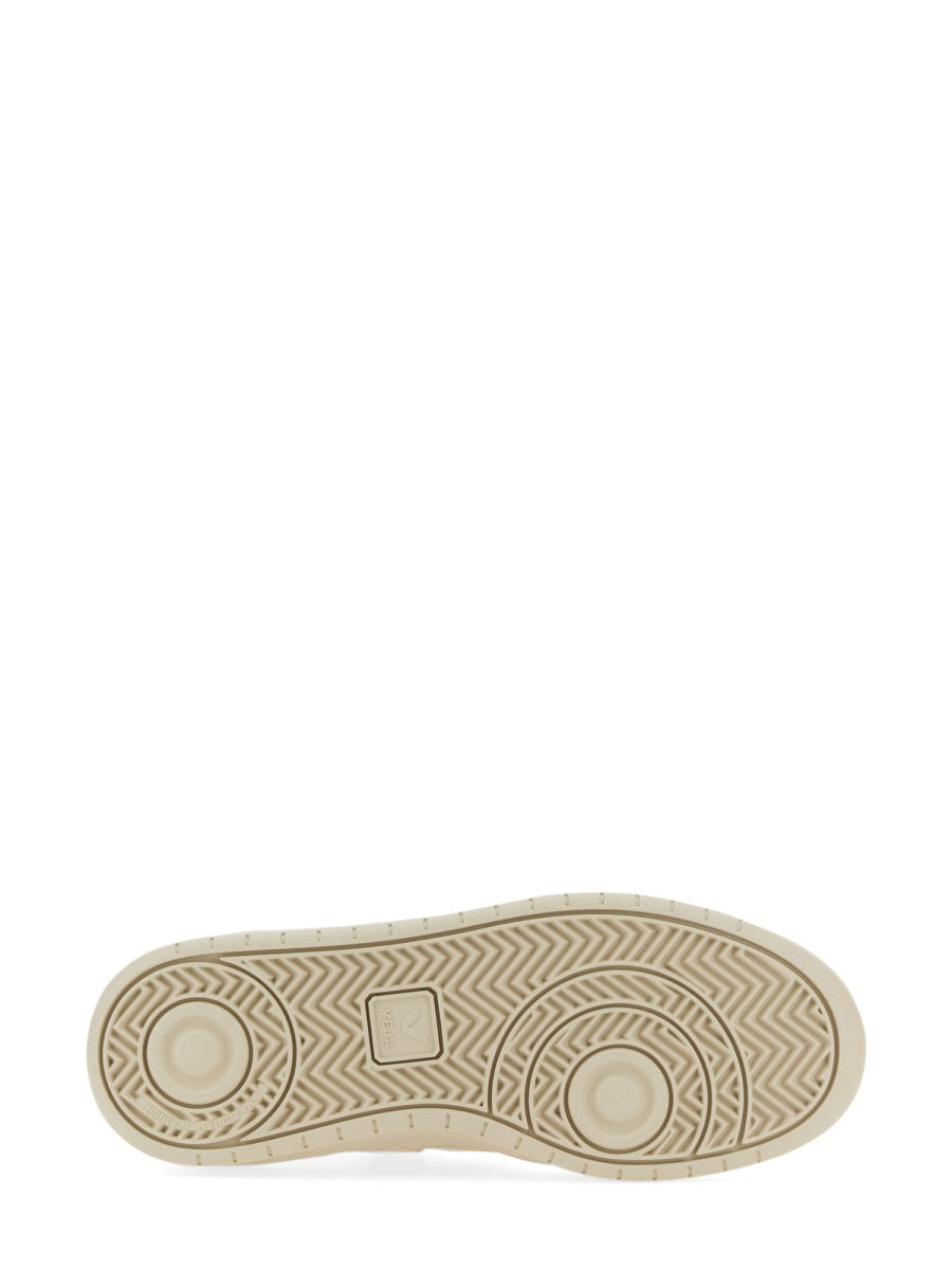 Veja Sneakers - White | Wanan Luxury