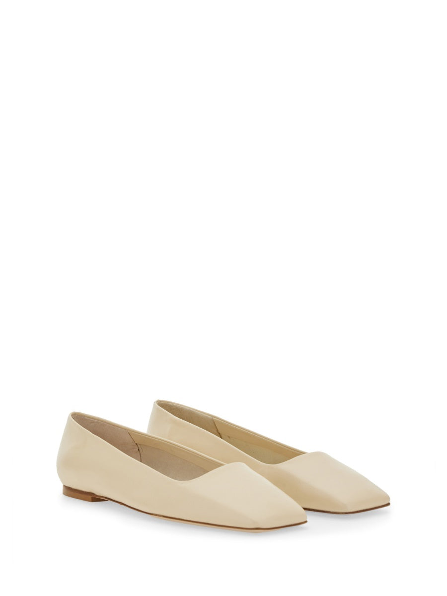 Aeyde Flat Shoes - White | Wanan Luxury