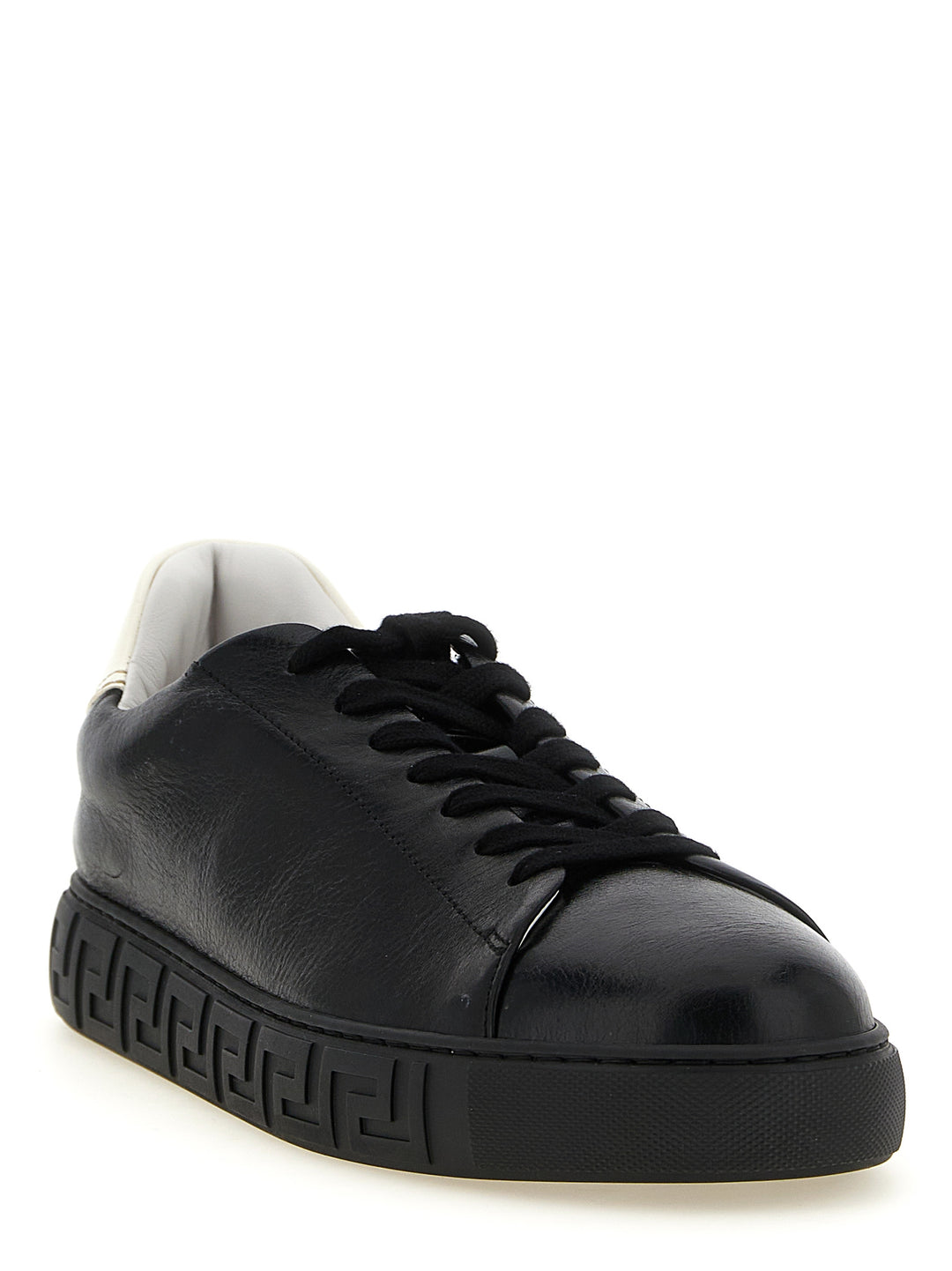 Versace Greca Sneakers - White/Black | dba807744395a2835f191f421ba6f4e16002f9bb