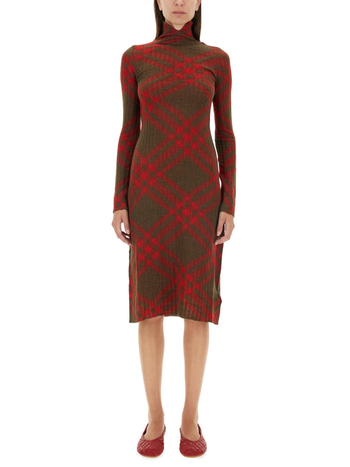 Burberry Suits & Dresses - Red | Wanan Luxury