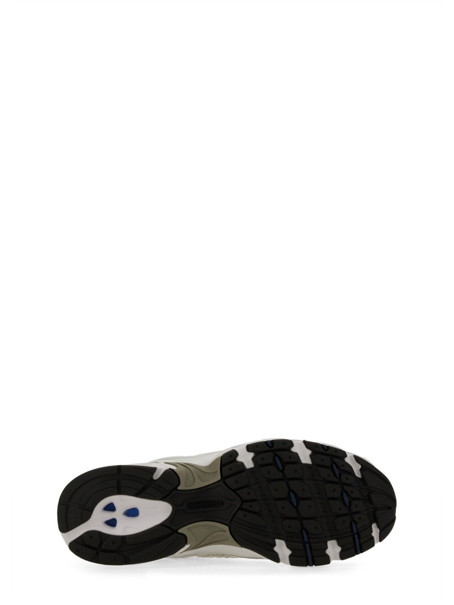 New Balance Sneakers - White | Wanan Luxury