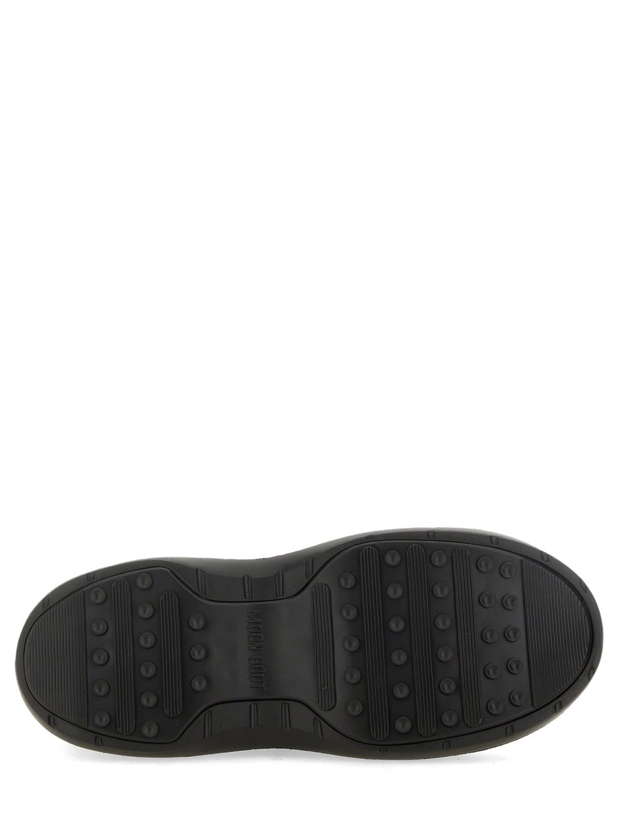 Moon Boot Boots - Black | Wanan Luxury