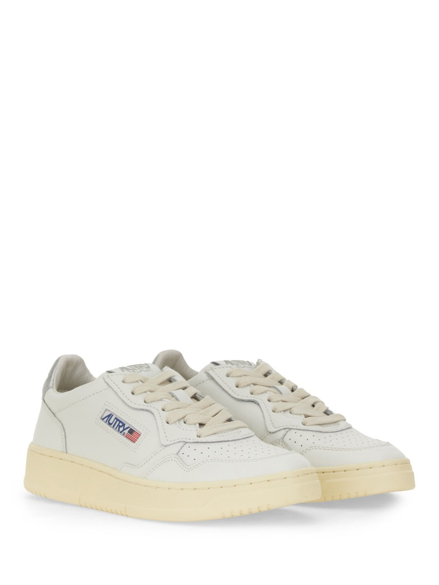 Autry Sneakers - White | Wanan Luxury