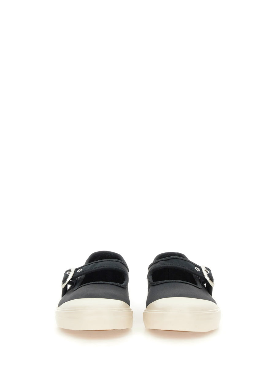 Vans Sneakers - Black | Wanan Luxury