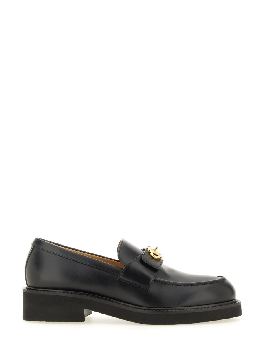 Valentino Garavani Loafers - Black | Wanan Luxury