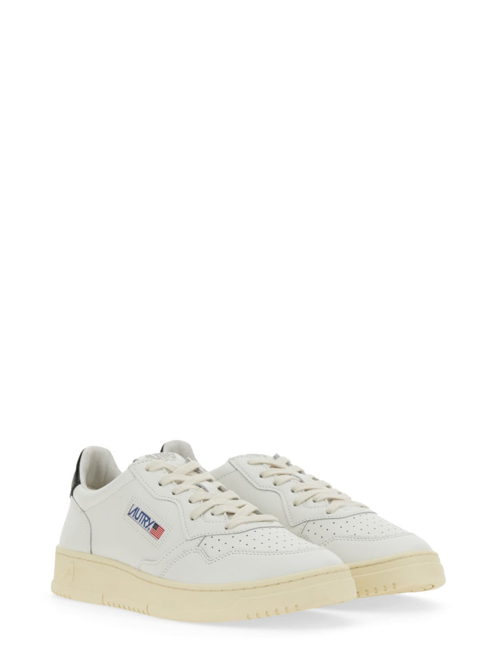 Autry Sneakers - White | Wanan Luxury