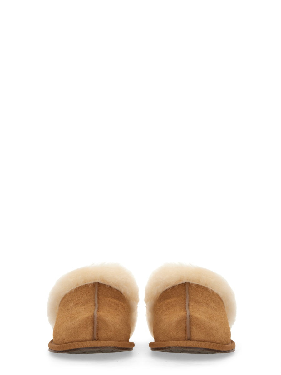 UGG Sandals - Brown | Wanan Luxury
