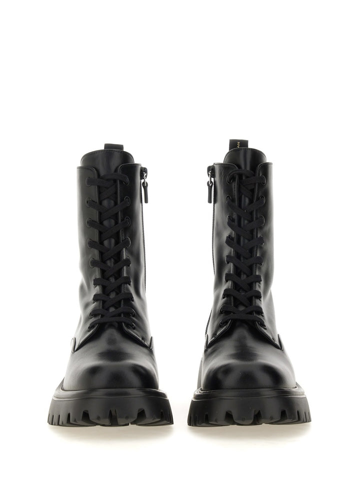 Stuart Weitzman Boots - Black | Wanan Luxury