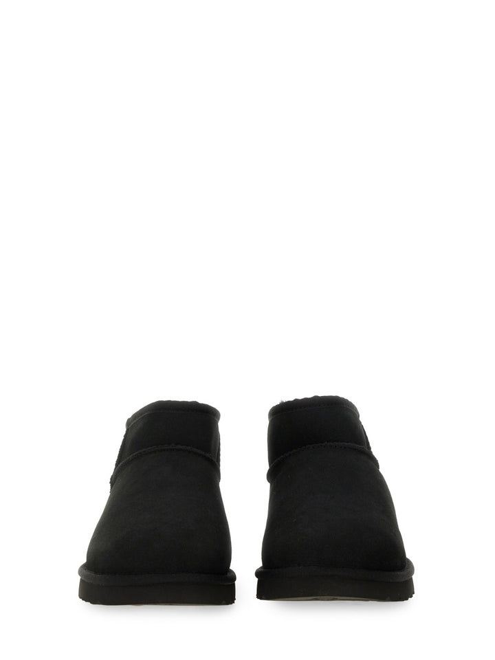 UGG Boots - Black | Wanan Luxury