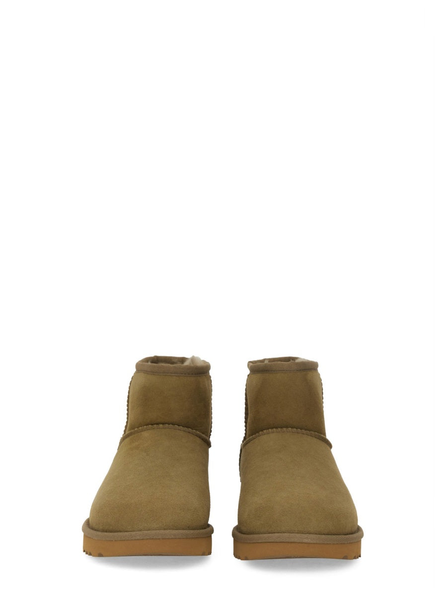 UGG Boots - Grey | Wanan Luxury