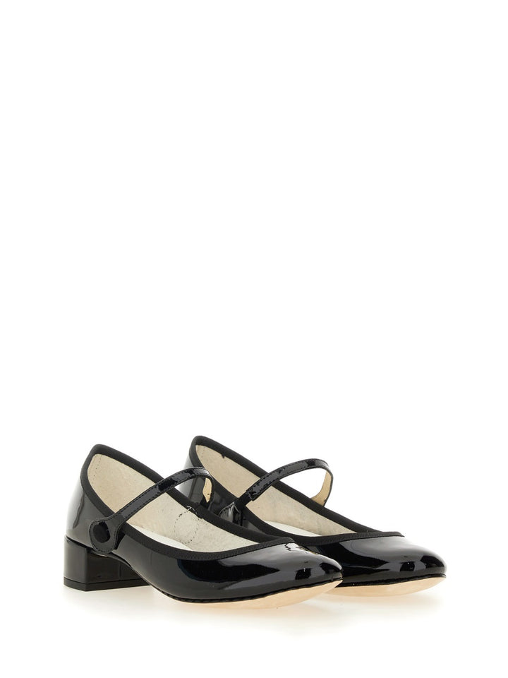 Repetto Flat Shoes - Black | Wanan Luxury