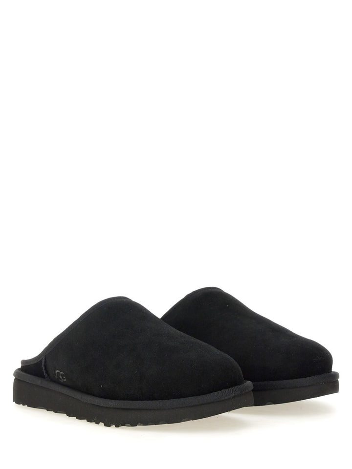 UGG Flat Shoes - Black | Wanan Luxury