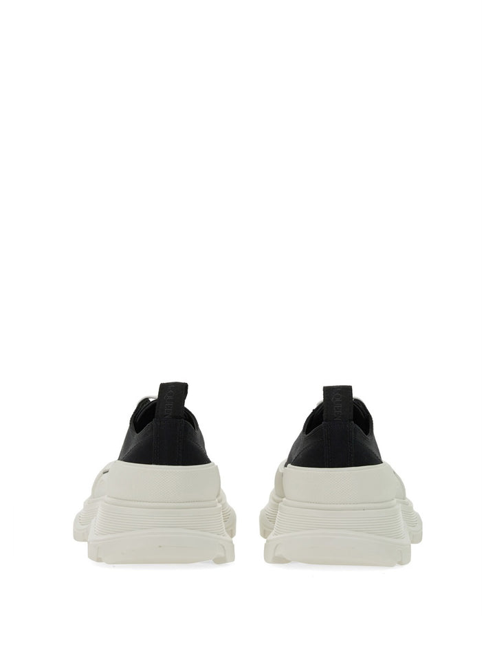 Alexander McQueen Sneakers - Black | Wanan Luxury