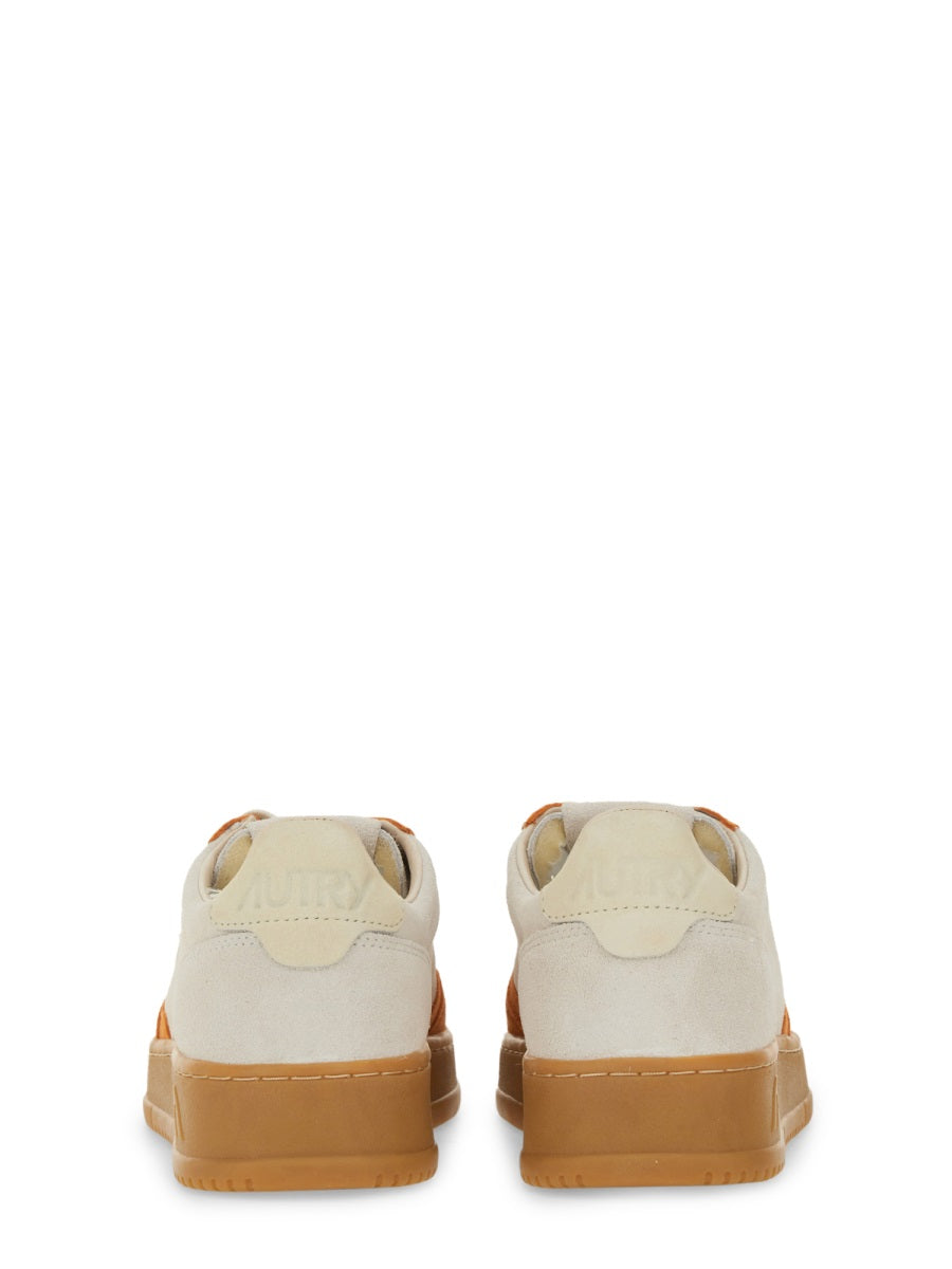 Autry Sneakers - Orange | b9d93d9057d838ee8e62621df353d4958050f4ad