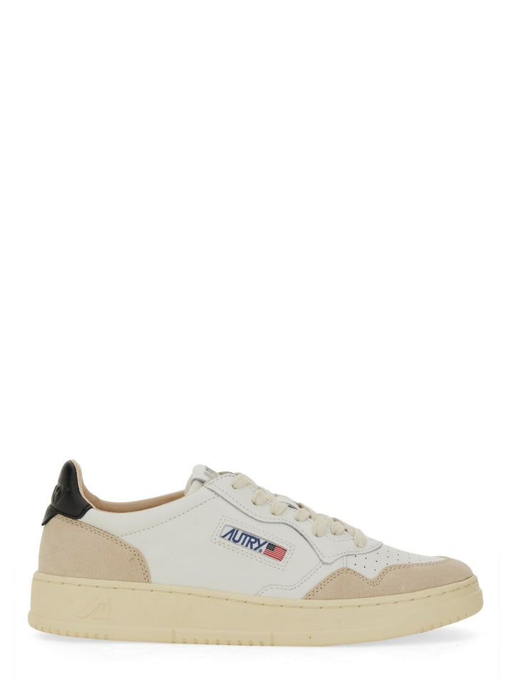 Autry Sneakers - White | Wanan Luxury