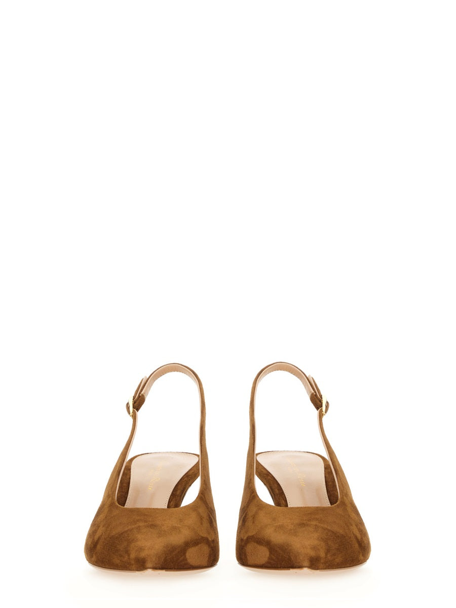 Gianvito Rossi pumps - Brown | Wanan Luxury