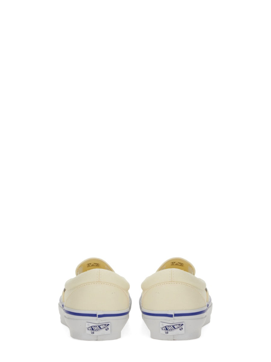 Vans Sneakers - White | Wanan Luxury