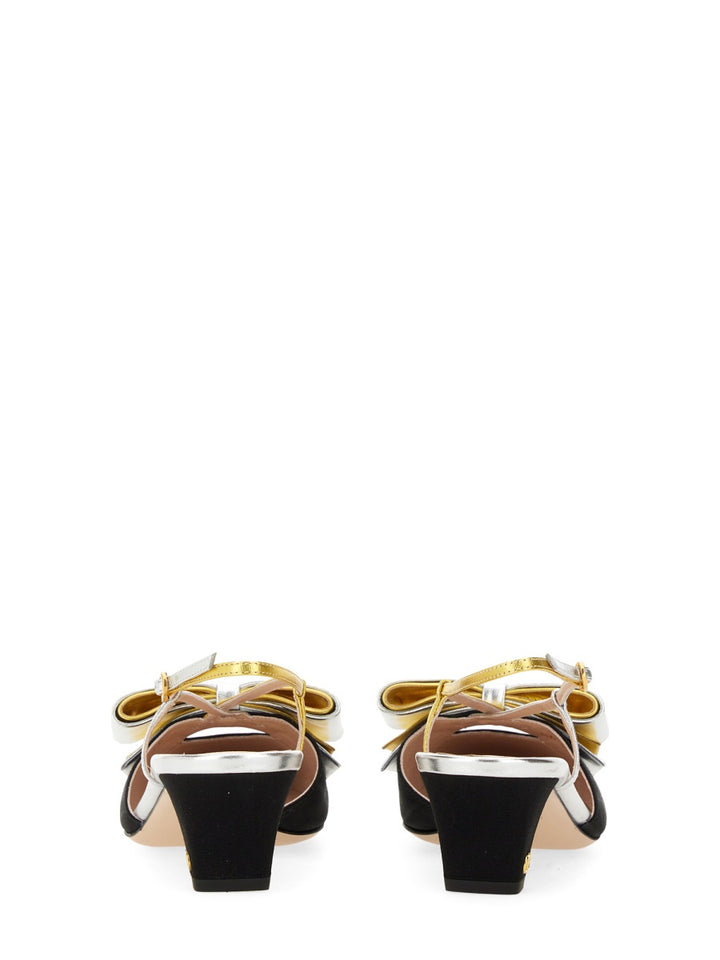 Valentino Garavani pumps - Black | Wanan Luxury