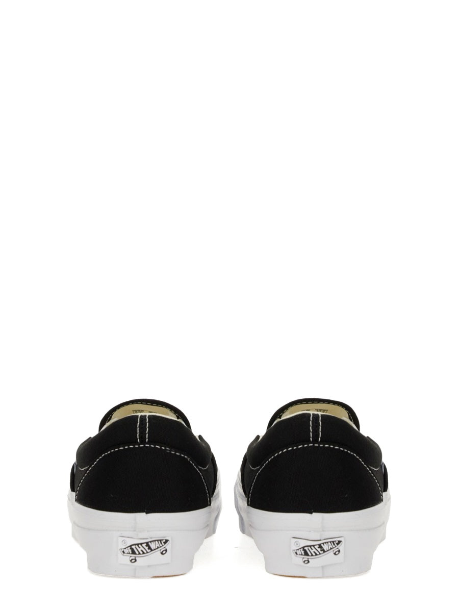 Vans Sneakers - Black | Wanan Luxury