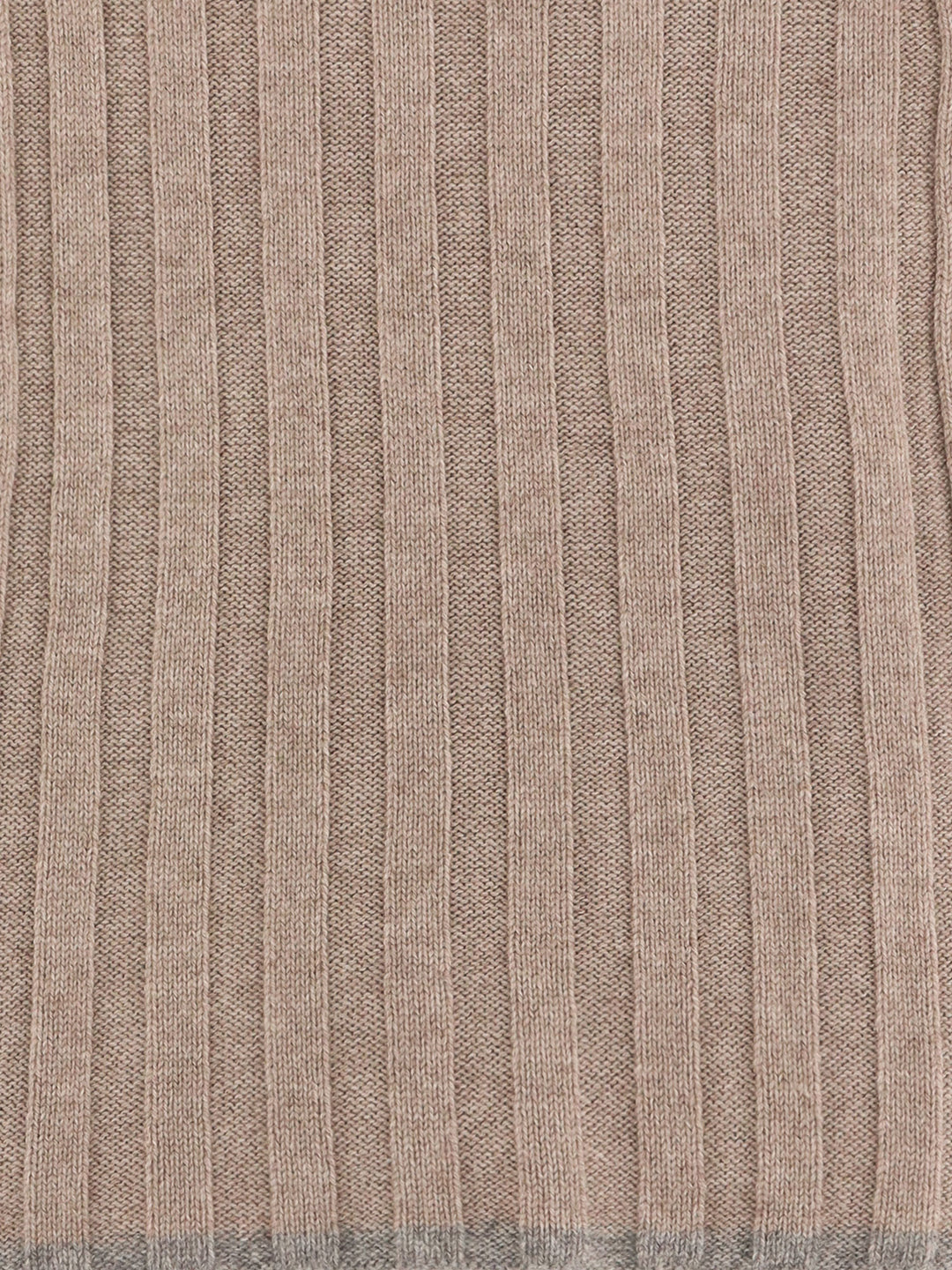 Brunello Cucinelli Scarfs - CORTECCIA GRIGIO CHIARO | b2f63aa55d25ea11c2ecef632747a809f75b0e0b