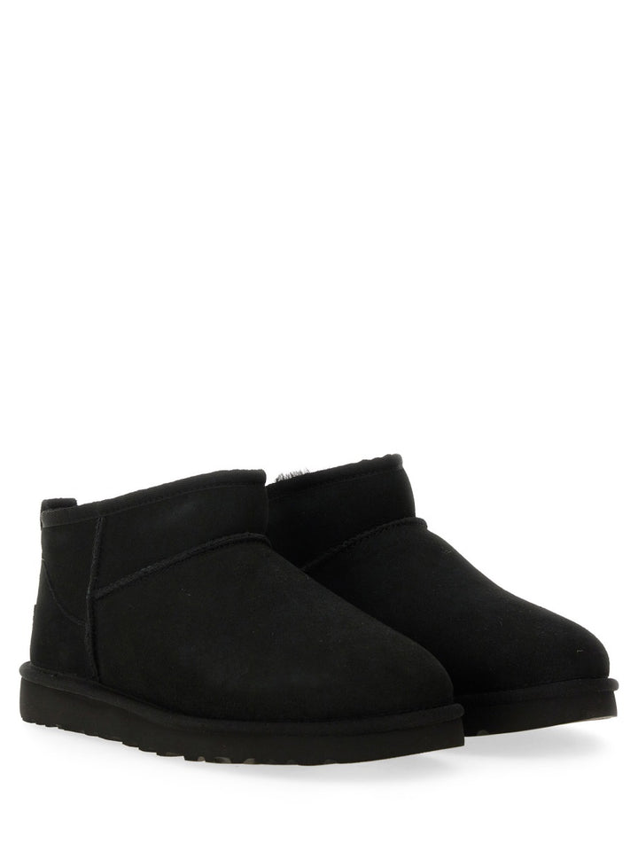 UGG Boots - Black | Wanan Luxury