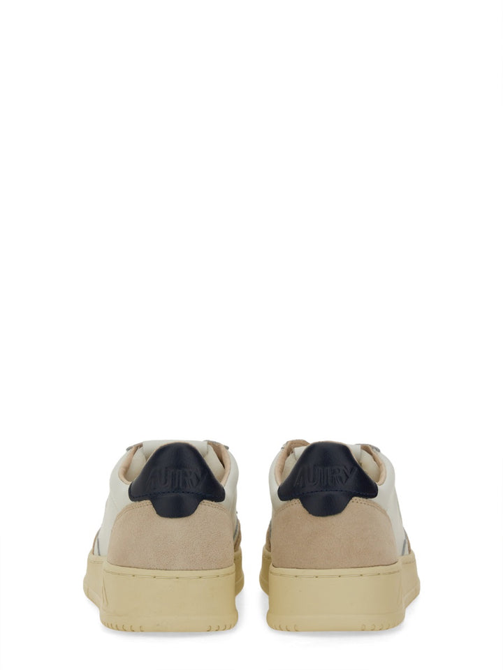 Autry Sneakers - White | Wanan Luxury