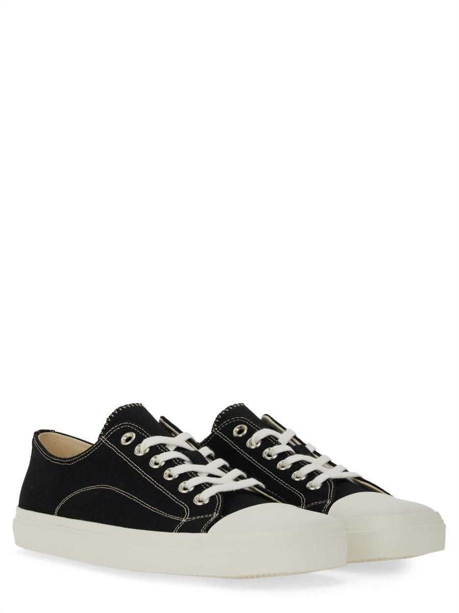 Moschino Sneakers - Black | Wanan Luxury