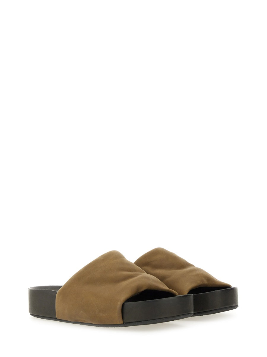 Uma Wang Flat Shoes - Brown | ee603672c66023957af7d19efa2547c376d5dff2