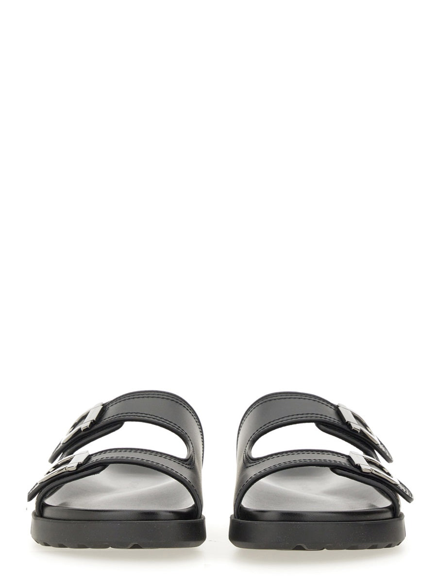 Ferragamo Sandals - Black | Wanan Luxury