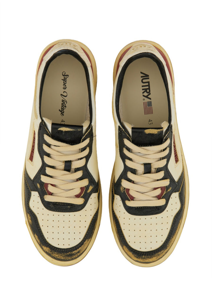 Autry Sneakers - White | Wanan Luxury
