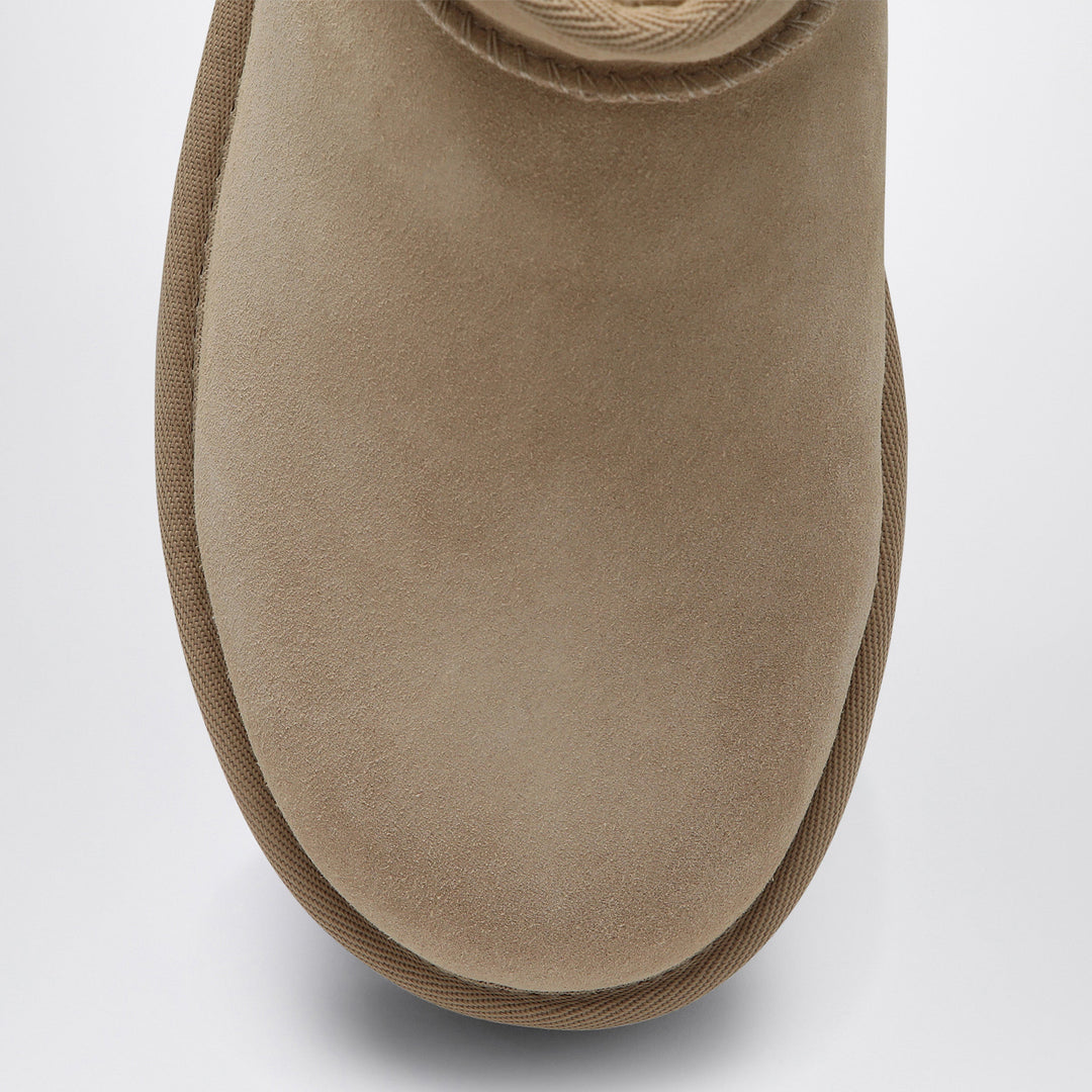Ugg Shoes - Beige | aadb8c3c662a057c051e0527af16a7520c9e4c02