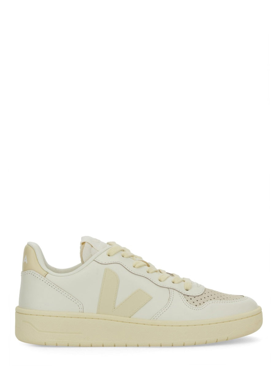 Veja Sneakers - White | Wanan Luxury