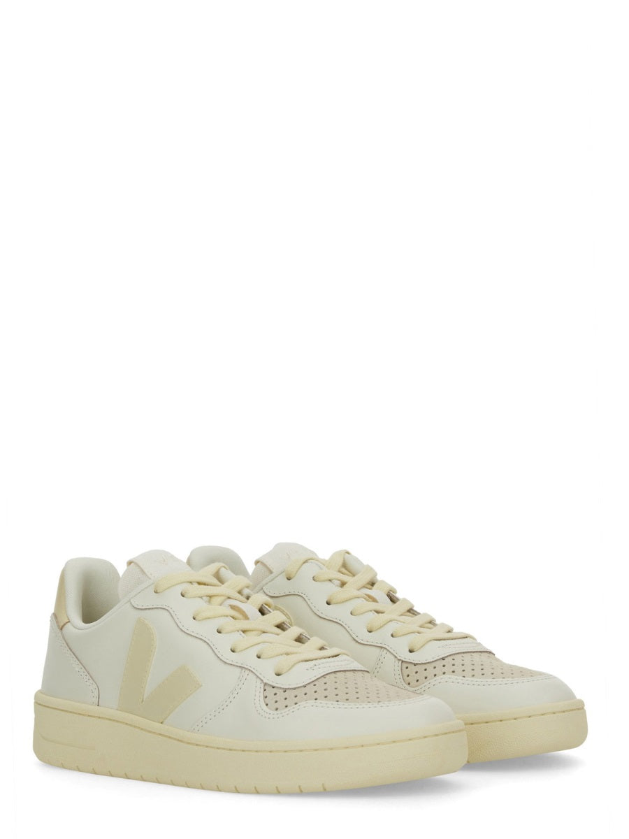 Veja Sneakers - White | Wanan Luxury