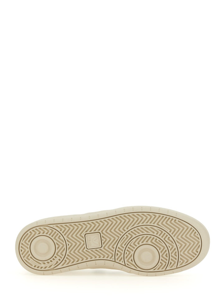 Veja Sneakers - White | 463cf18c89d33cc75ae96250cd9a2f8aa5c60d16