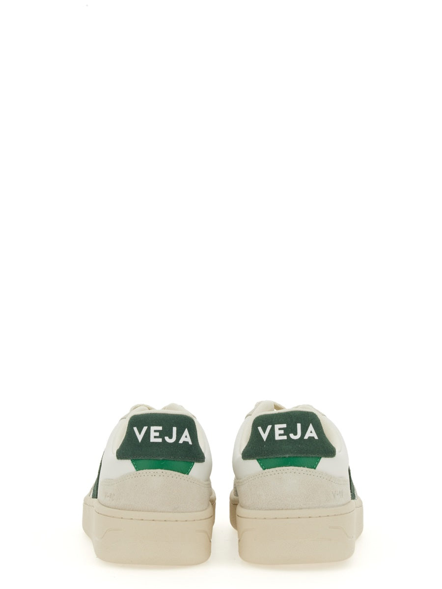 Veja Sneakers - White | 4ed34b906964439bc4d45251df96ac5d89395463