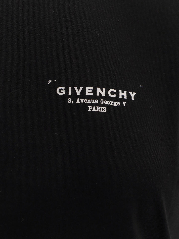 Givenchy T-shirts and Polos - Blacks and greys | f5ed2d0a86c9b7a45f1fe50cd943dbda0b3a12c0
