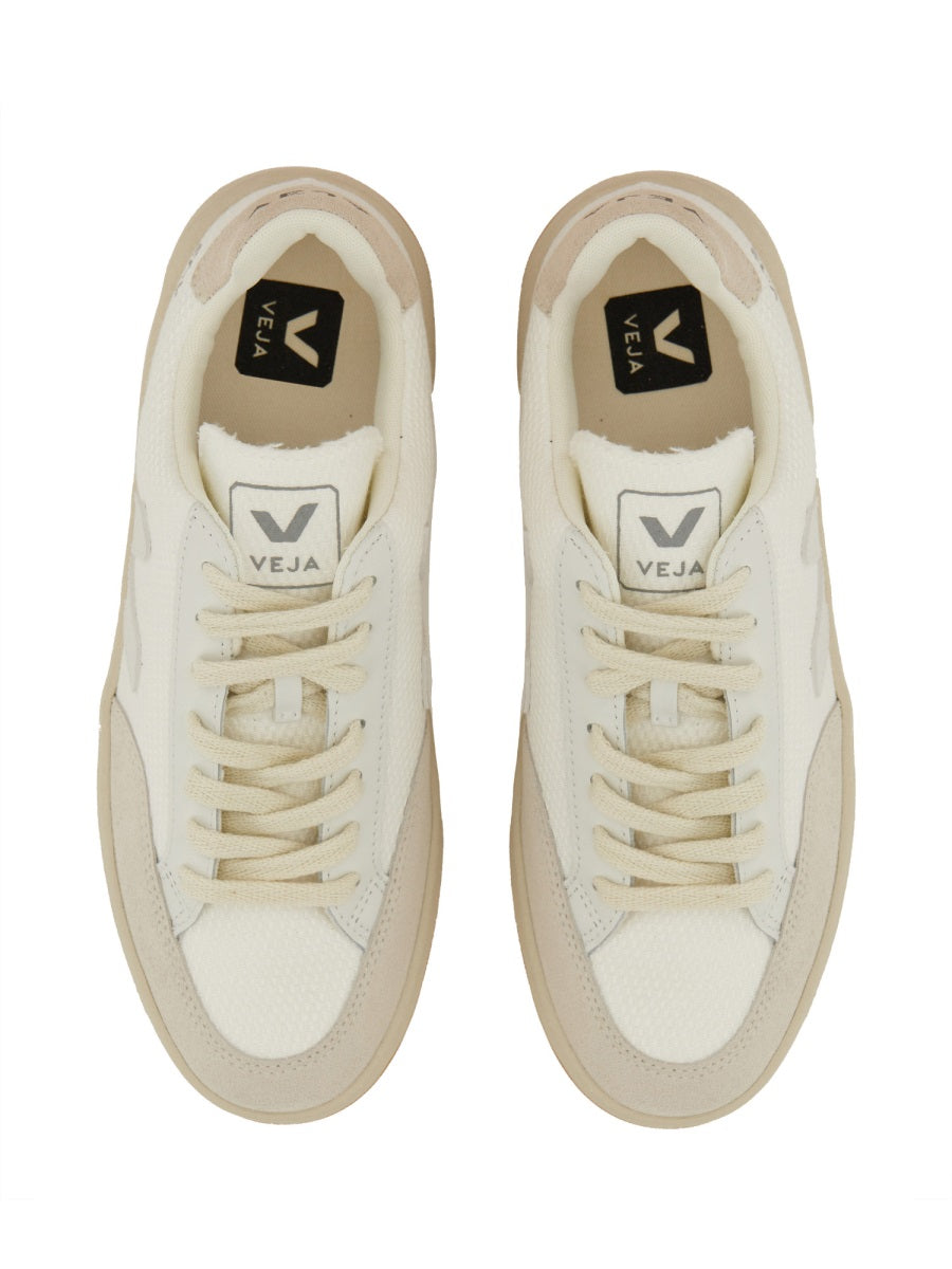 Veja Sneakers - White | Wanan Luxury