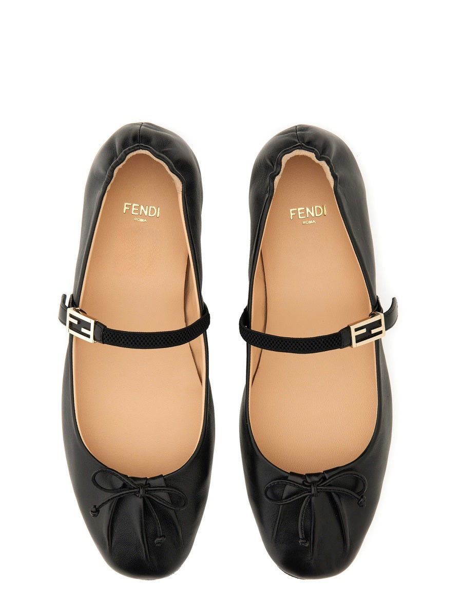Fendi Flat Shoes - Black | Wanan Luxury