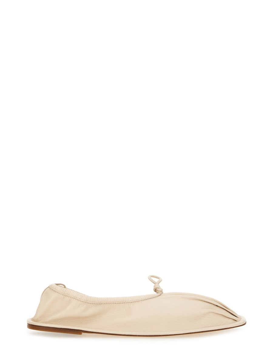 Hereu Flat Shoes - Beige | Wanan Luxury